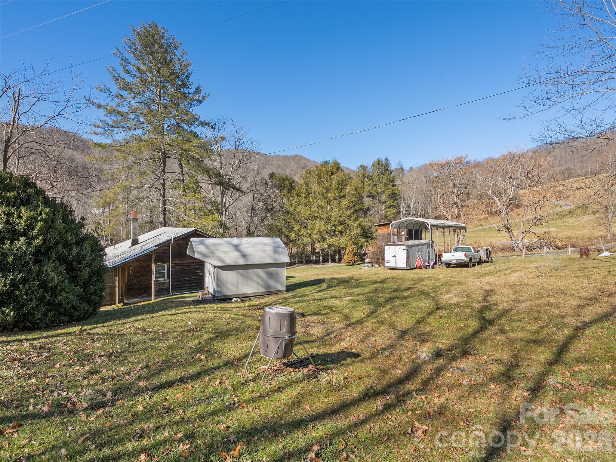 186 Creekmont Drive Clyde NC 28721