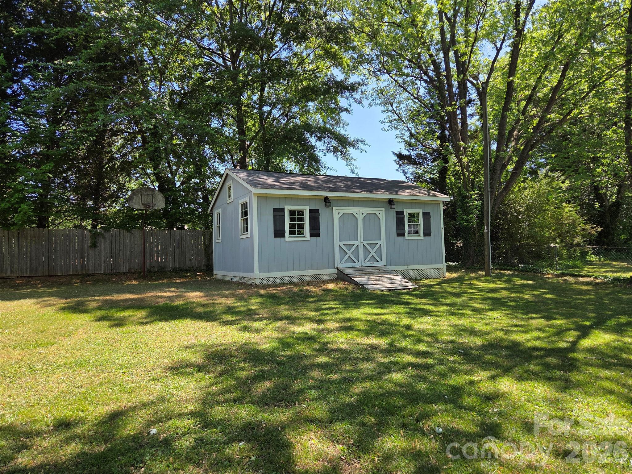 2309 24th Avenue NE Hickory NC 28601
