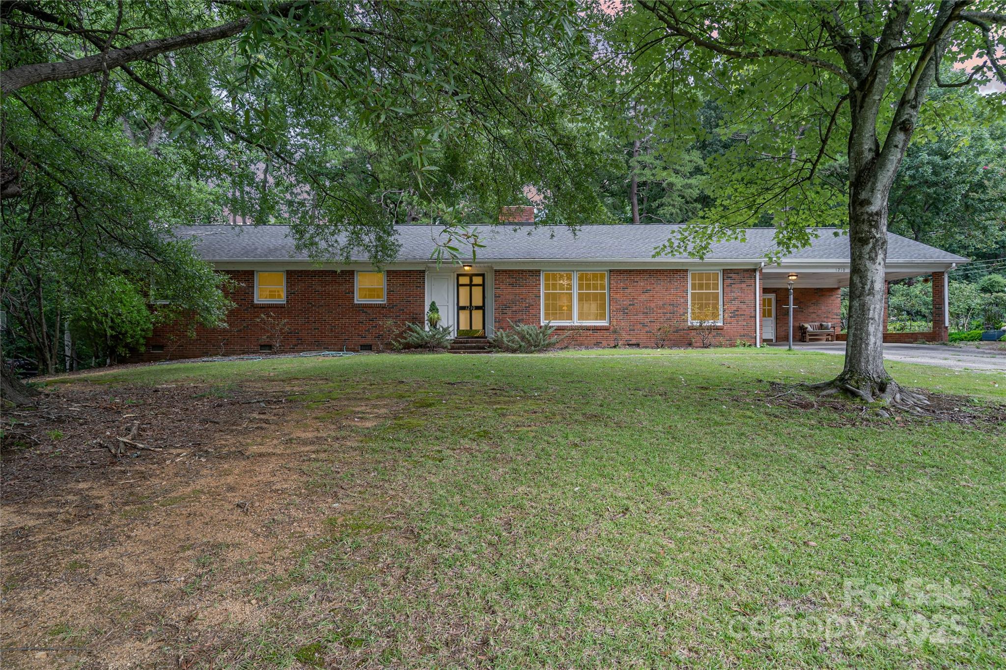 1210 Shady Bluff Drive Charlotte NC 28211
