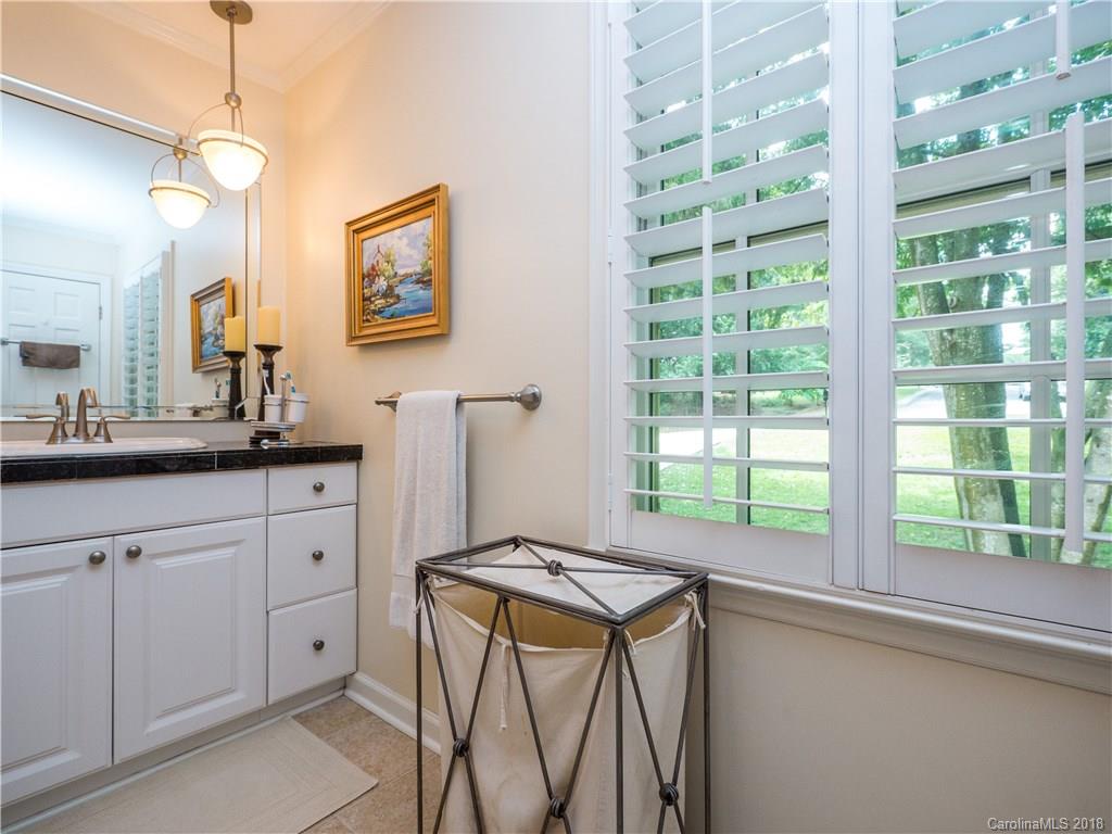 2500 Ainsdale Road Charlotte NC 28226