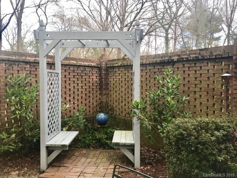 2500 Ainsdale Road Charlotte NC 28226