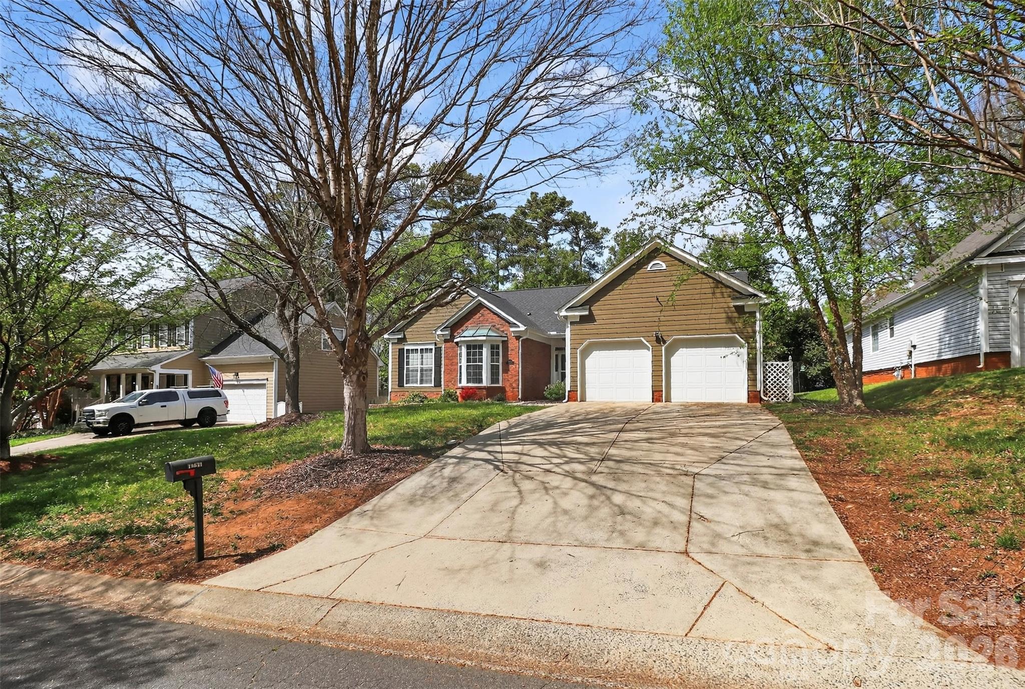 10631 Jardin Way Charlotte NC 28215