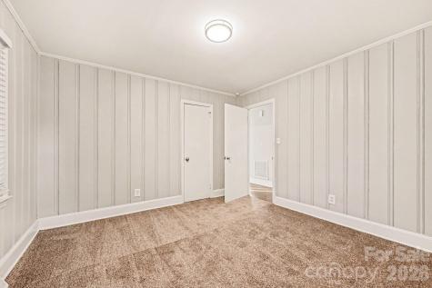 4726 Holbrook Drive Charlotte NC 28212
