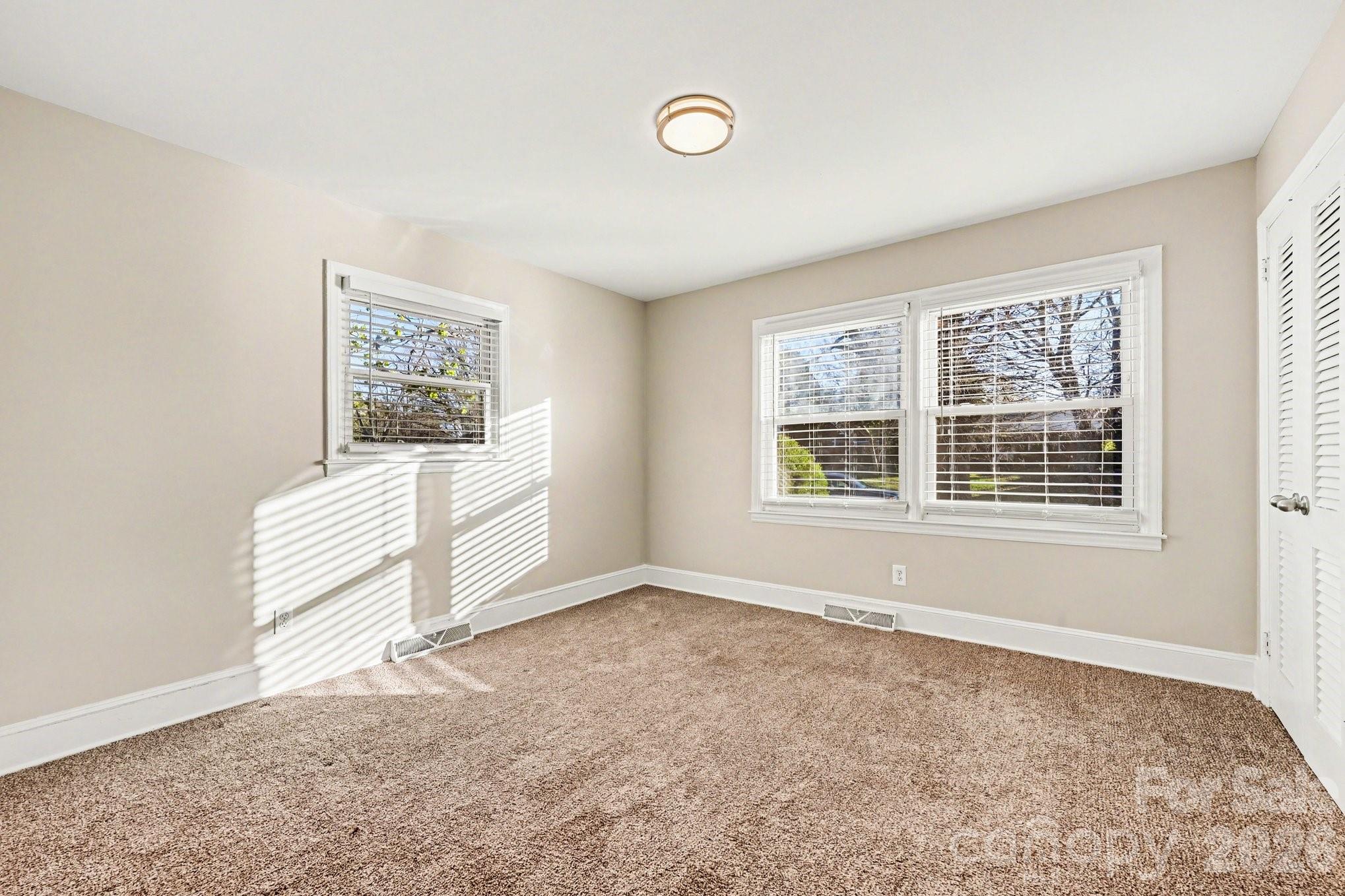 4726 Holbrook Drive Charlotte NC 28212