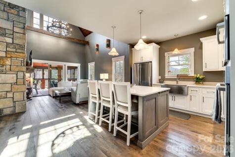117 Amberleaf Way Cullowhee NC 28723