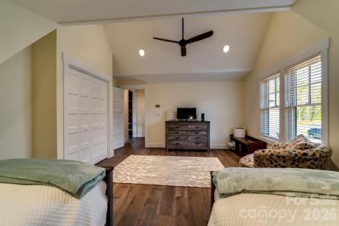 117 Amberleaf Way Cullowhee NC 28723