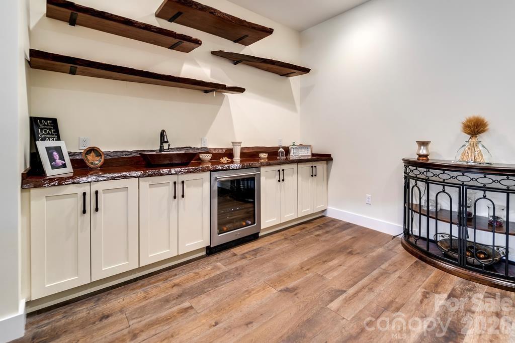 117 Amberleaf Way Cullowhee NC 28723