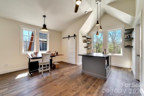 117 Amberleaf Way Cullowhee NC 28723