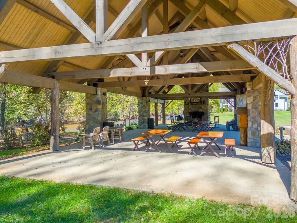 117 Amberleaf Way Cullowhee NC 28723