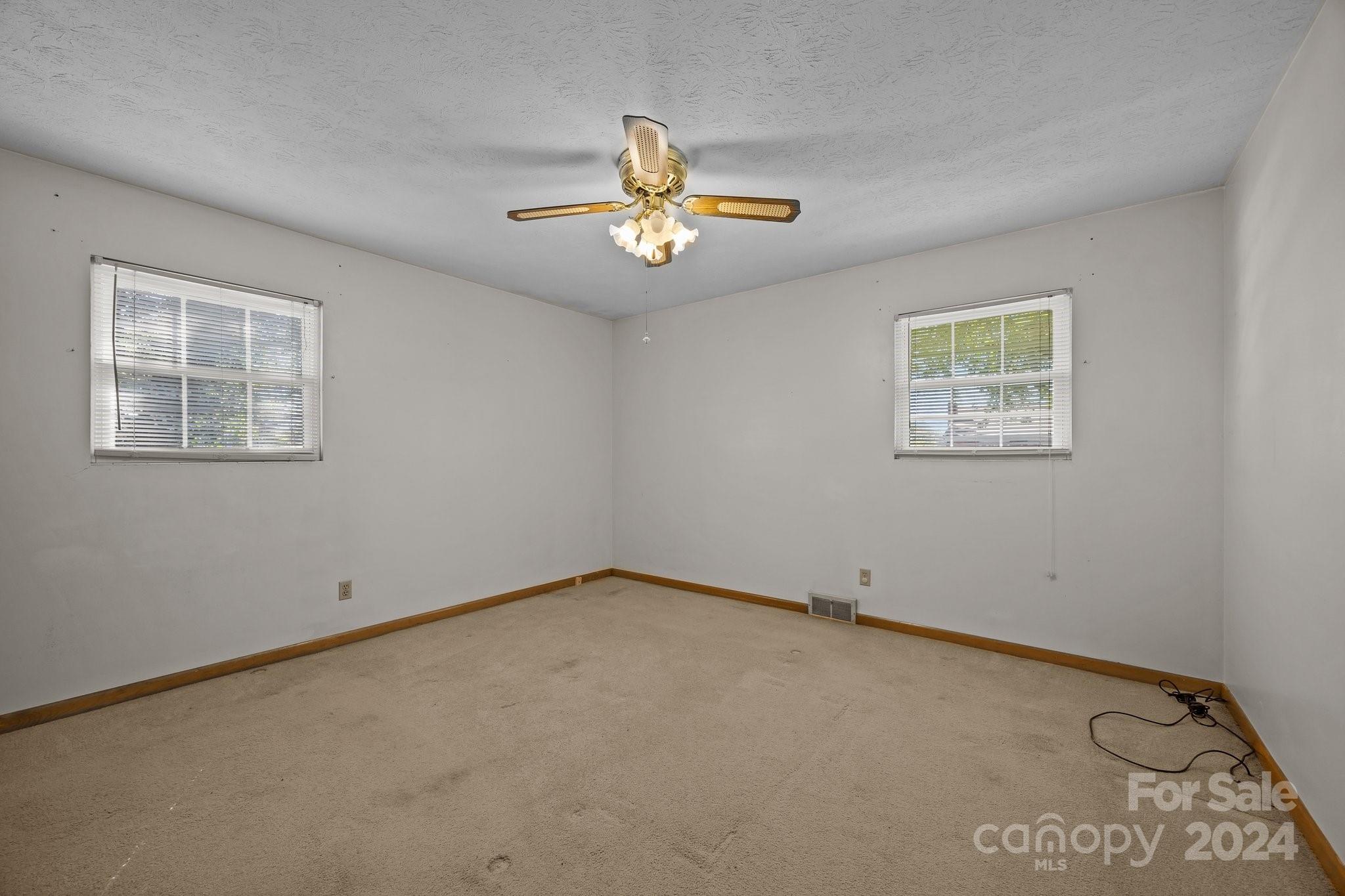 105 Hilltop Farm Road Canton NC 28716