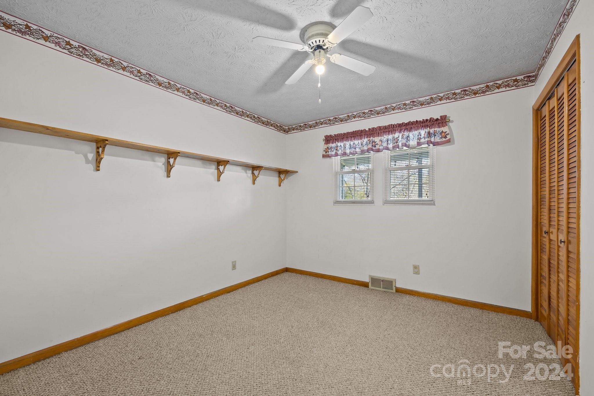 105 Hilltop Farm Road Canton NC 28716