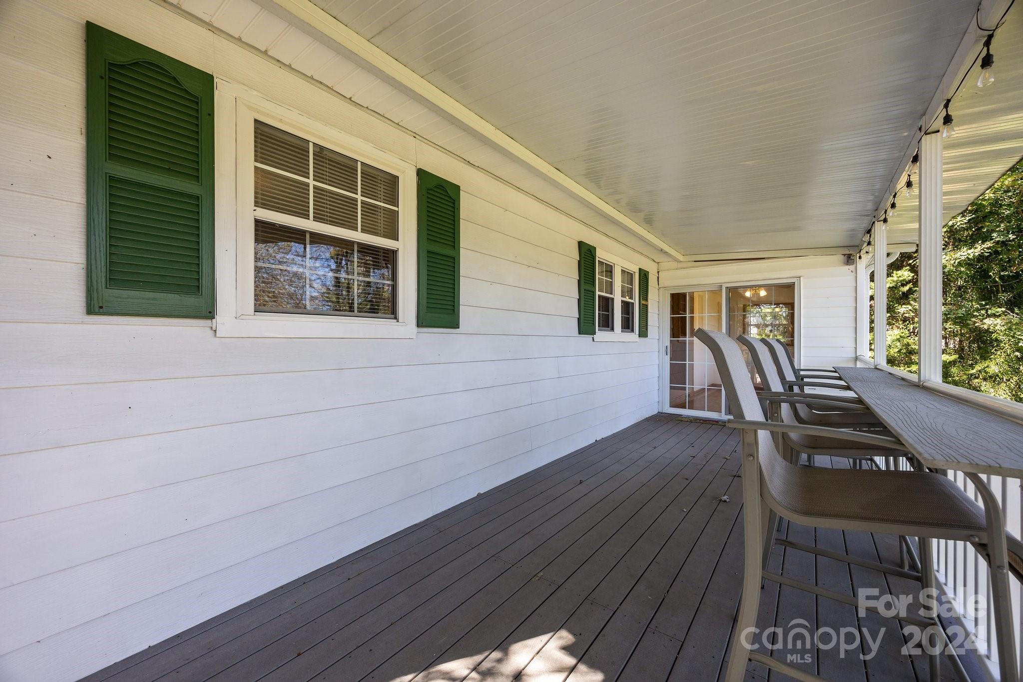 105 Hilltop Farm Road Canton NC 28716