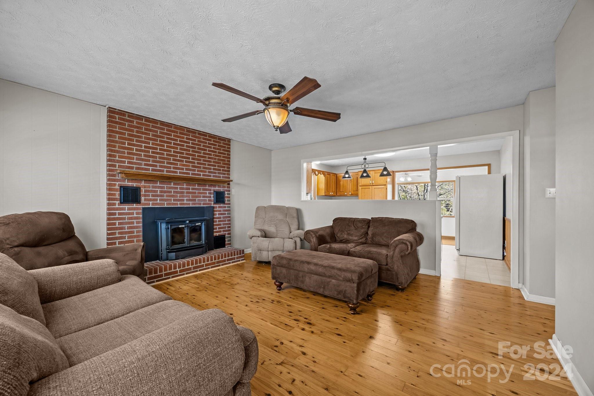 105 Hilltop Farm Road Canton NC 28716