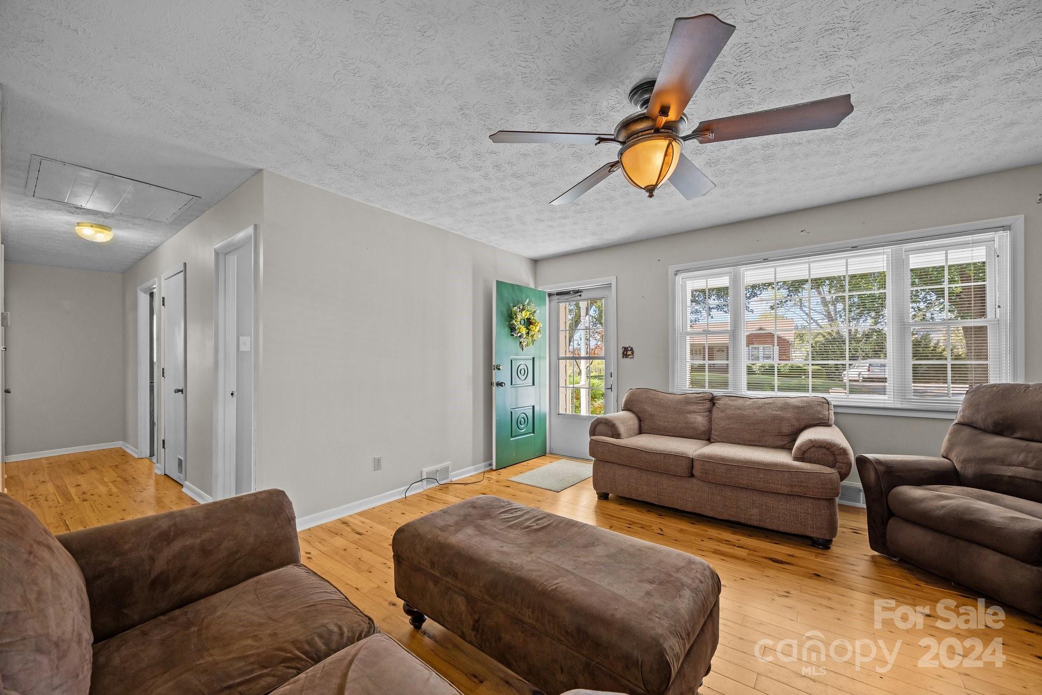 105 Hilltop Farm Road Canton NC 28716