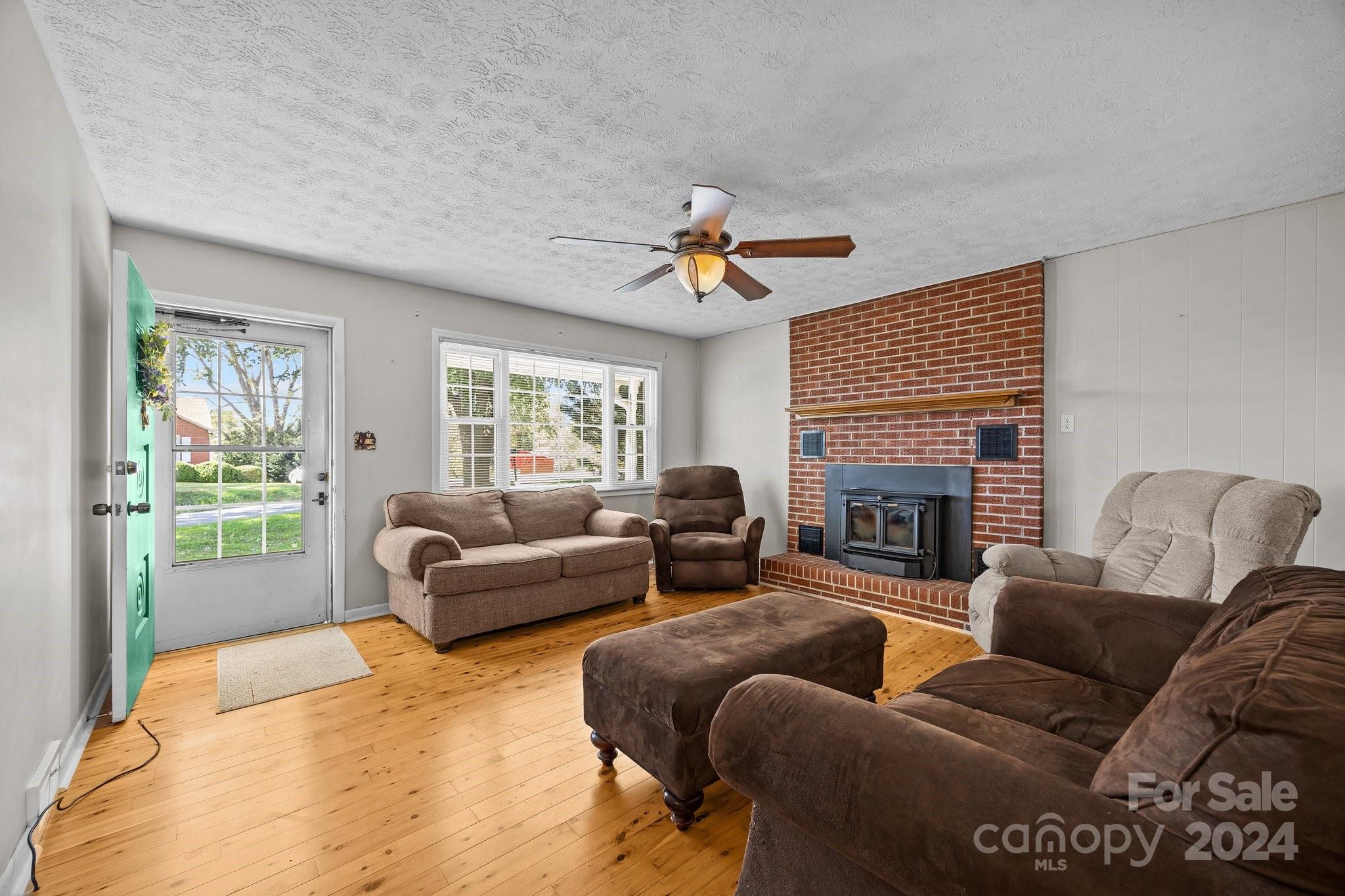 105 Hilltop Farm Road Canton NC 28716