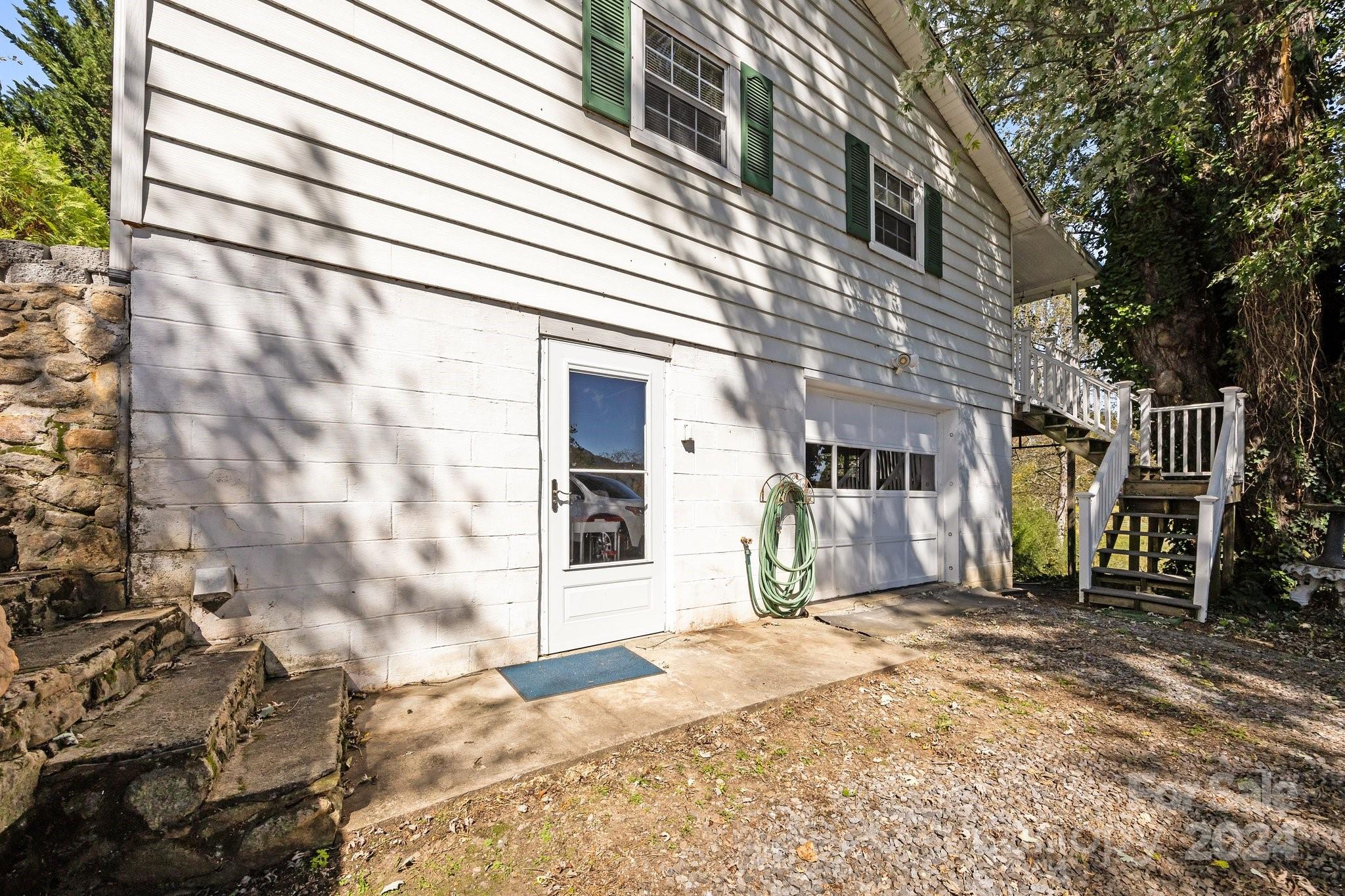 105 Hilltop Farm Road Canton NC 28716