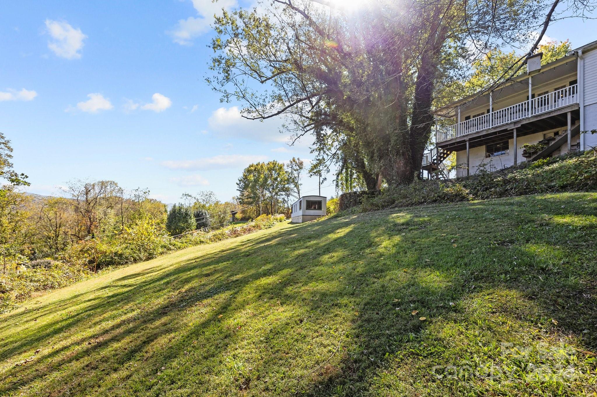 105 Hilltop Farm Road Canton NC 28716