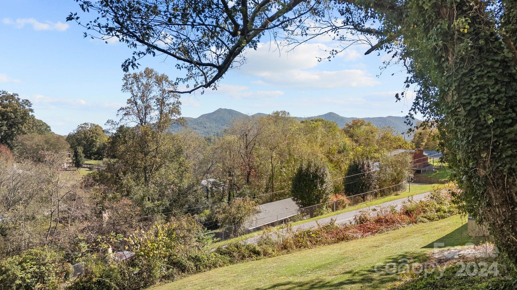 105 Hilltop Farm Road Canton NC 28716