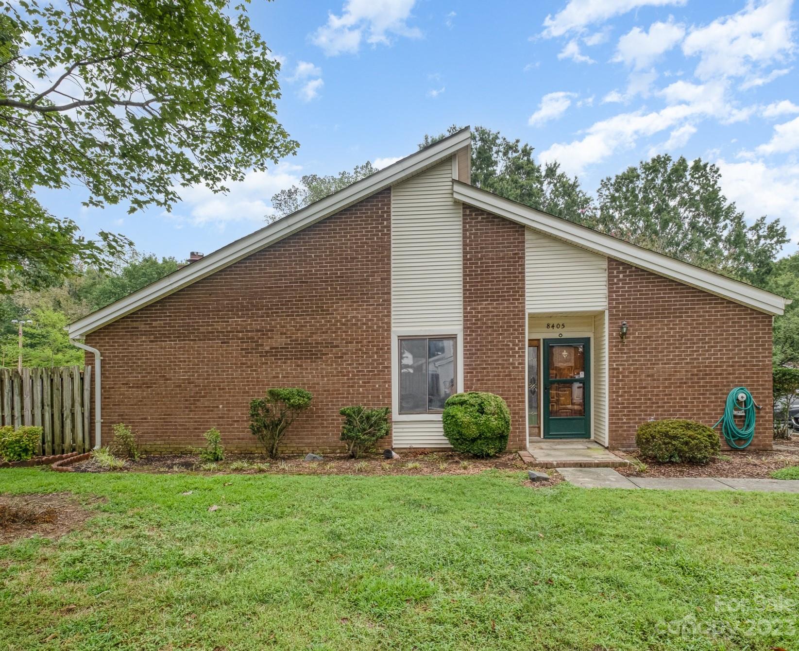 8405 Ramath Drive Charlotte NC 28211