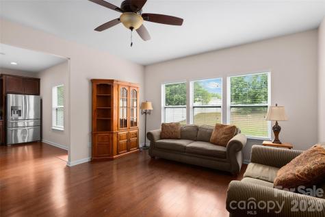 427 Inlet Place Drive Winston Salem NC 27127