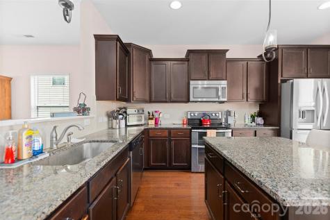 427 Inlet Place Drive Winston Salem NC 27127