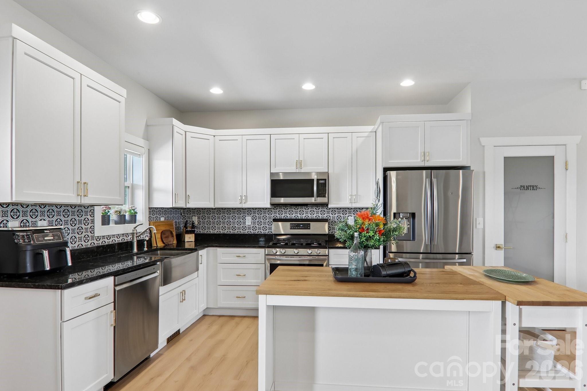 68 Simply Grateful Drive Hendersonville NC 28792