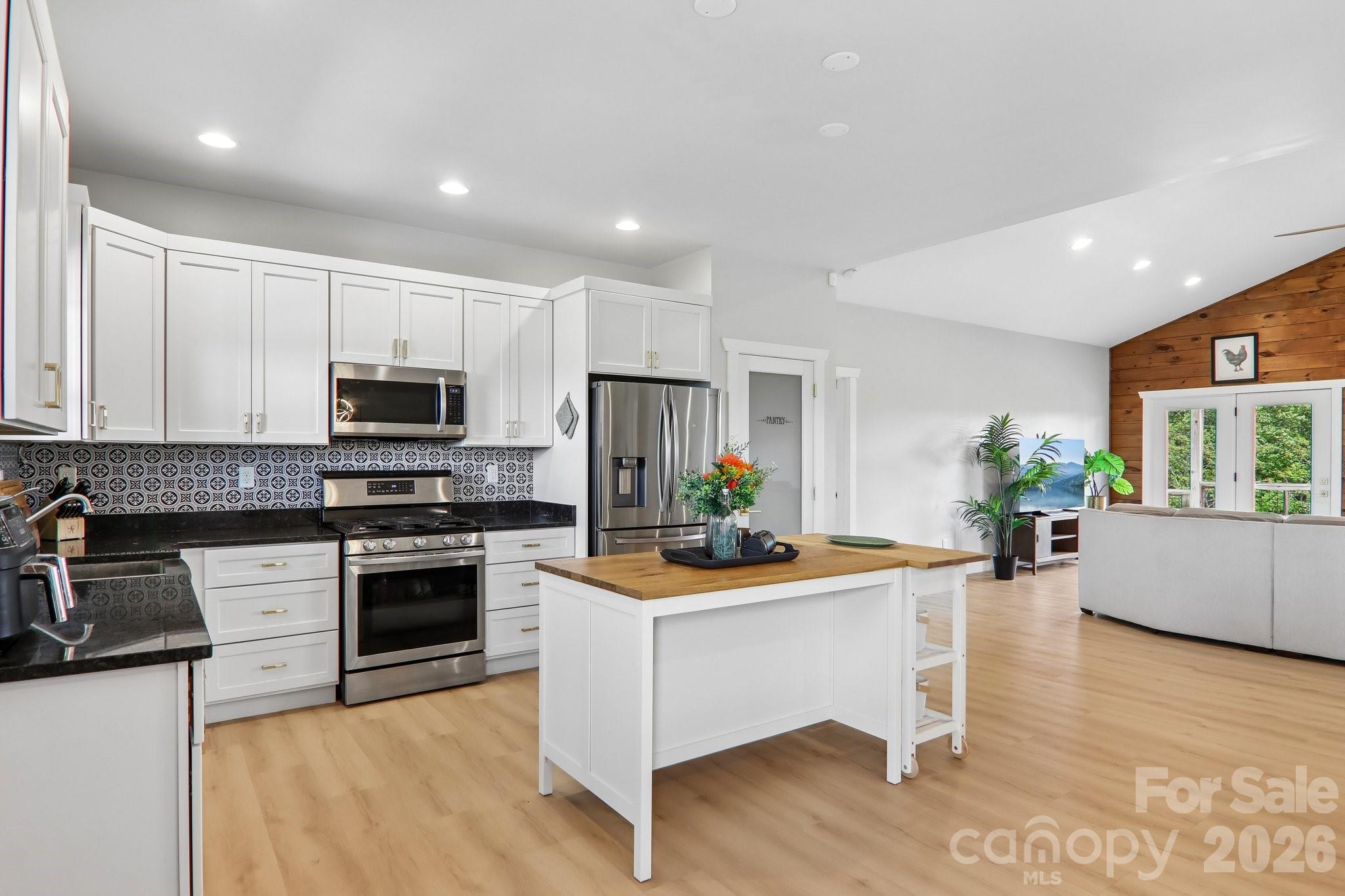 68 Simply Grateful Drive Hendersonville NC 28792