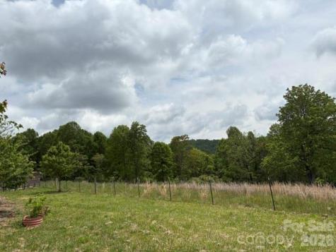 68 Simply Grateful Drive Hendersonville NC 28792