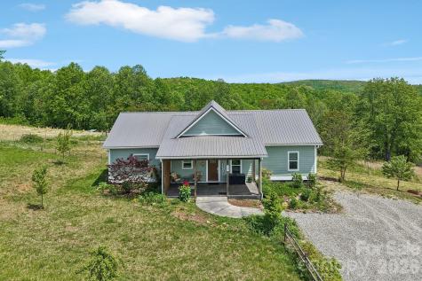 68 Simply Grateful Drive Hendersonville NC 28792