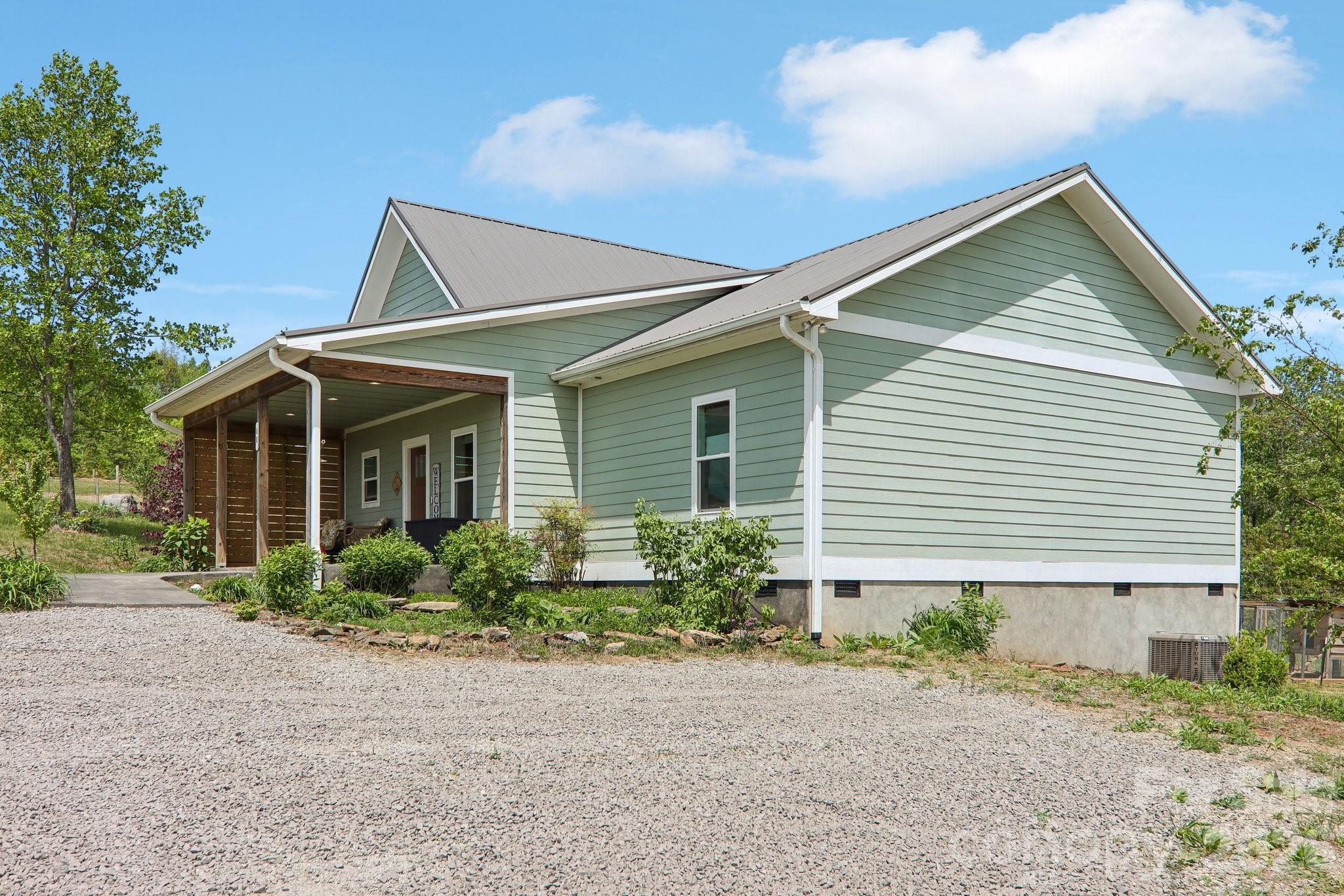 68 Simply Grateful Drive Hendersonville NC 28792