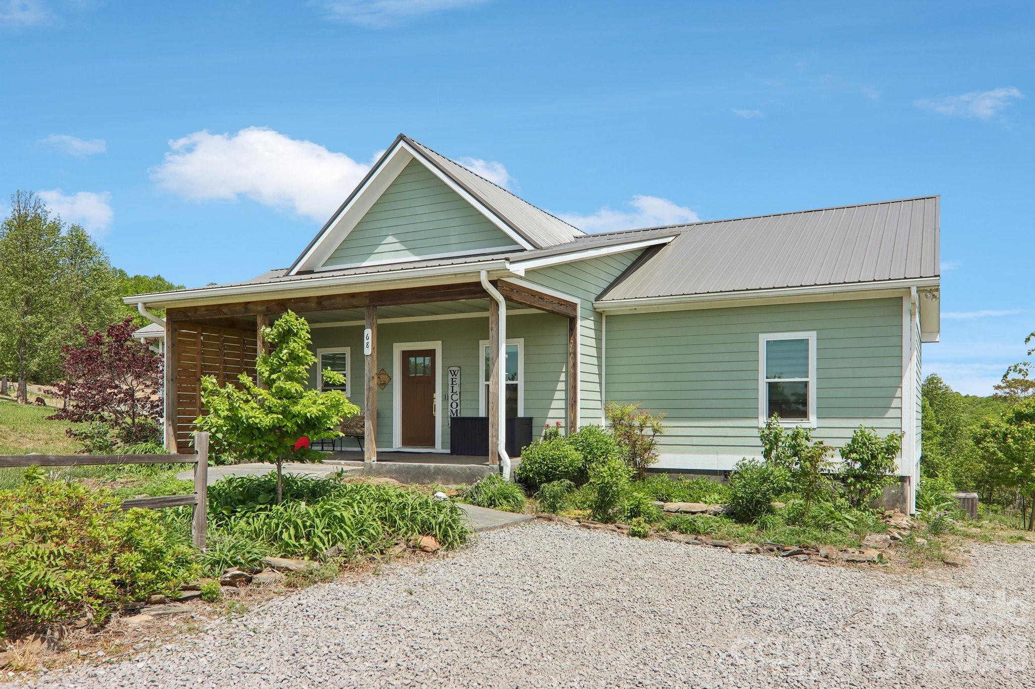 68 Simply Grateful Drive Hendersonville NC 28792