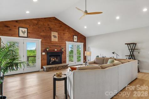 68 Simply Grateful Drive Hendersonville NC 28792