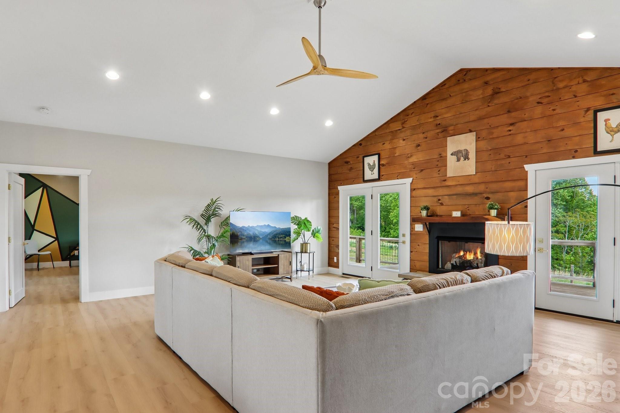 68 Simply Grateful Drive Hendersonville NC 28792
