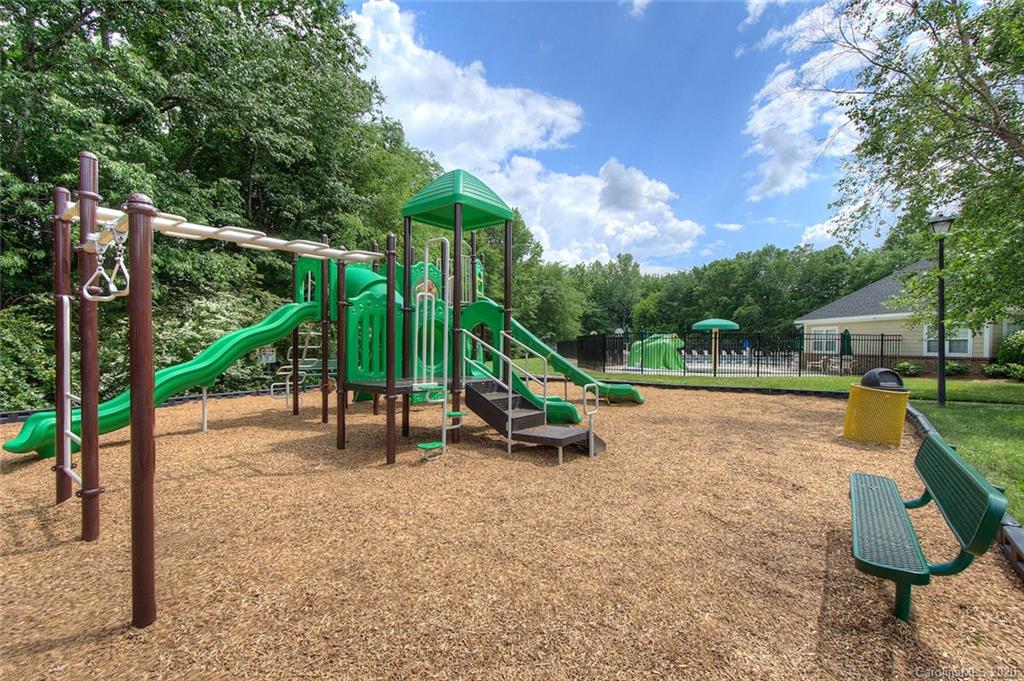 9924 Highlands Crossing Drive Charlotte NC 28277