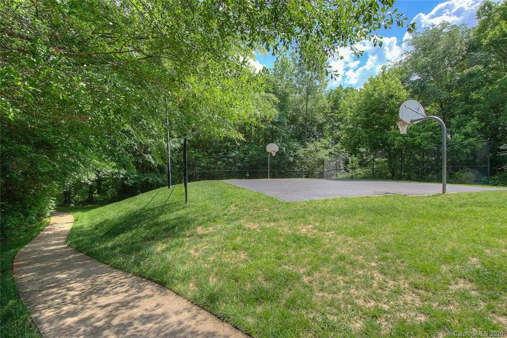 9924 Highlands Crossing Drive Charlotte NC 28277