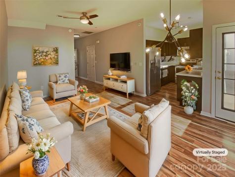 257 Doughton Lane Charlotte NC 28217