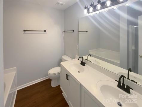 257 Doughton Lane Charlotte NC 28217