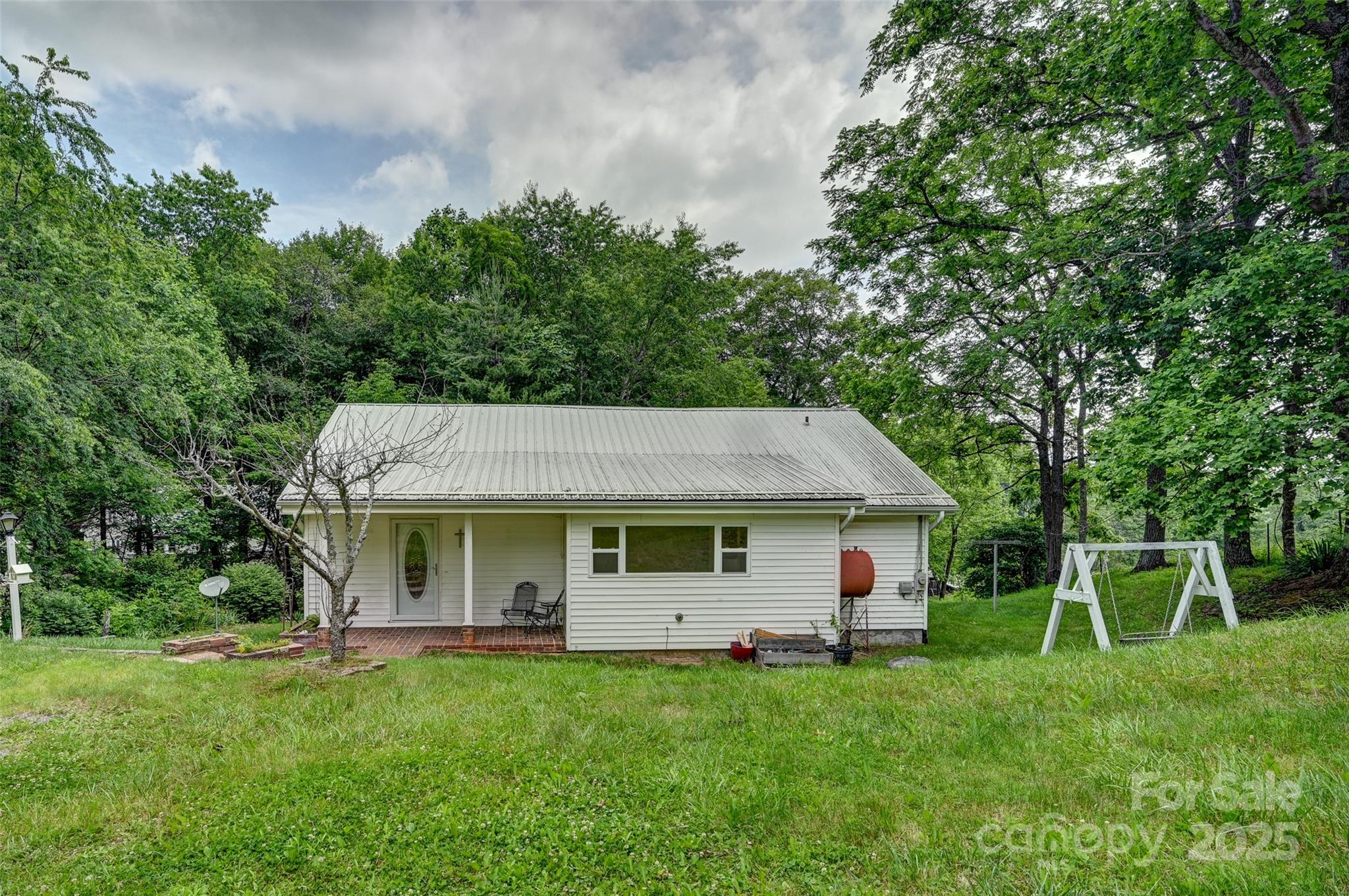121 Walnut Holler Drive Waynesville NC 28786