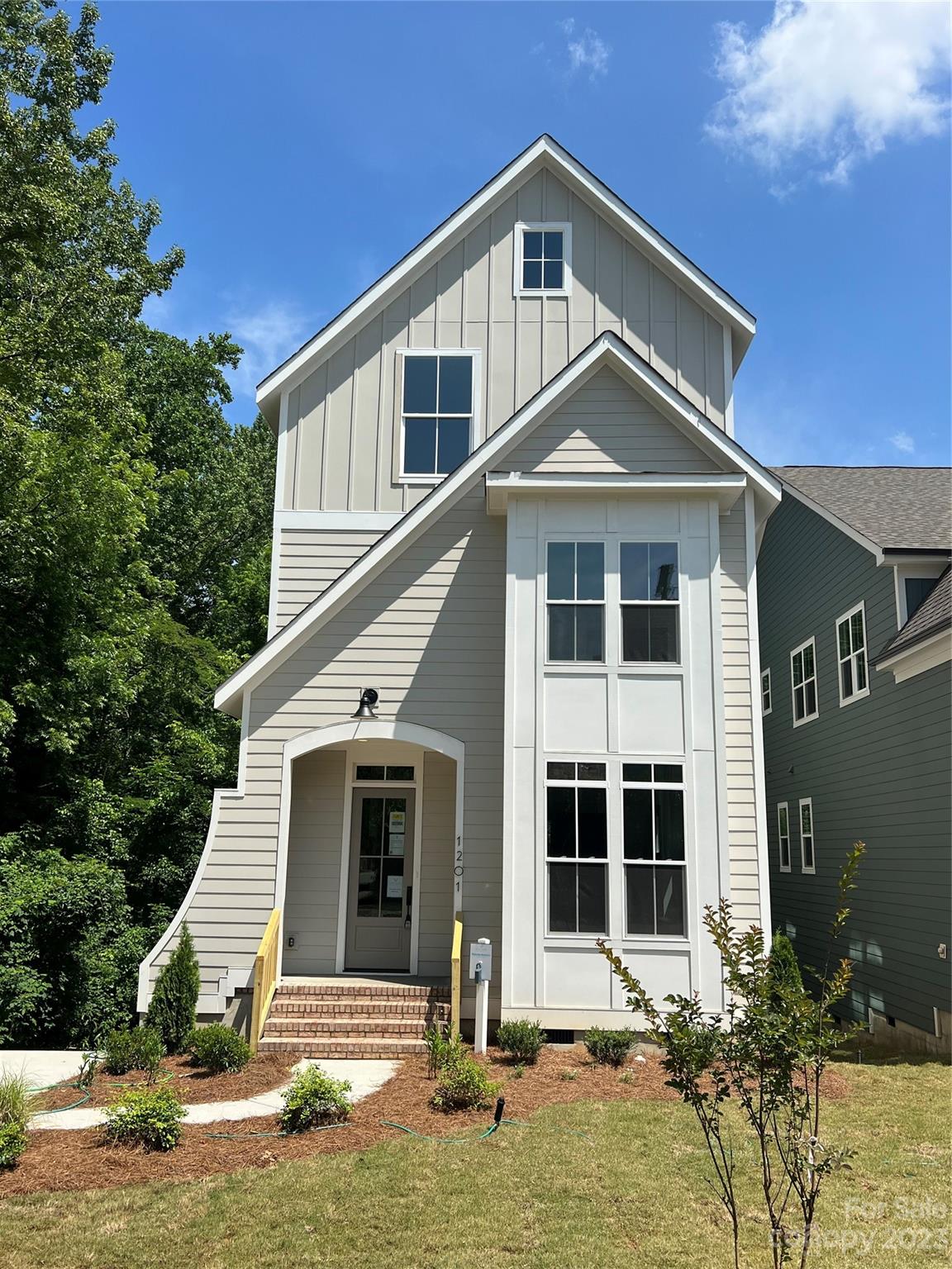 1201 Delane Avenue Charlotte NC 28211