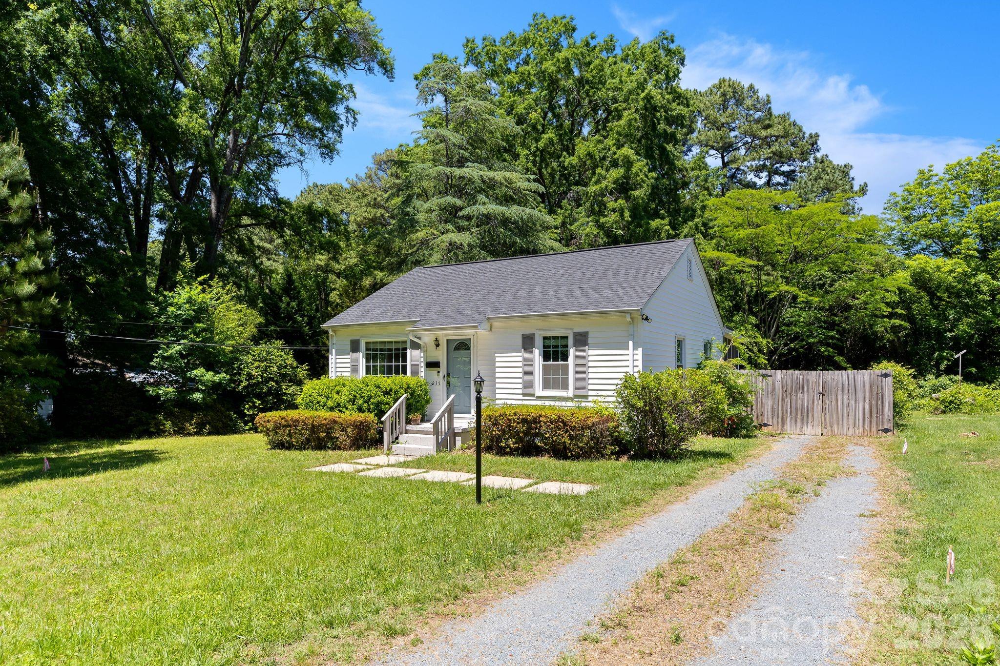 5235 Auburndale Road Charlotte NC 28205