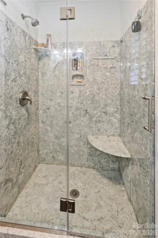 75 Hawthorne Drive Brevard NC 28712