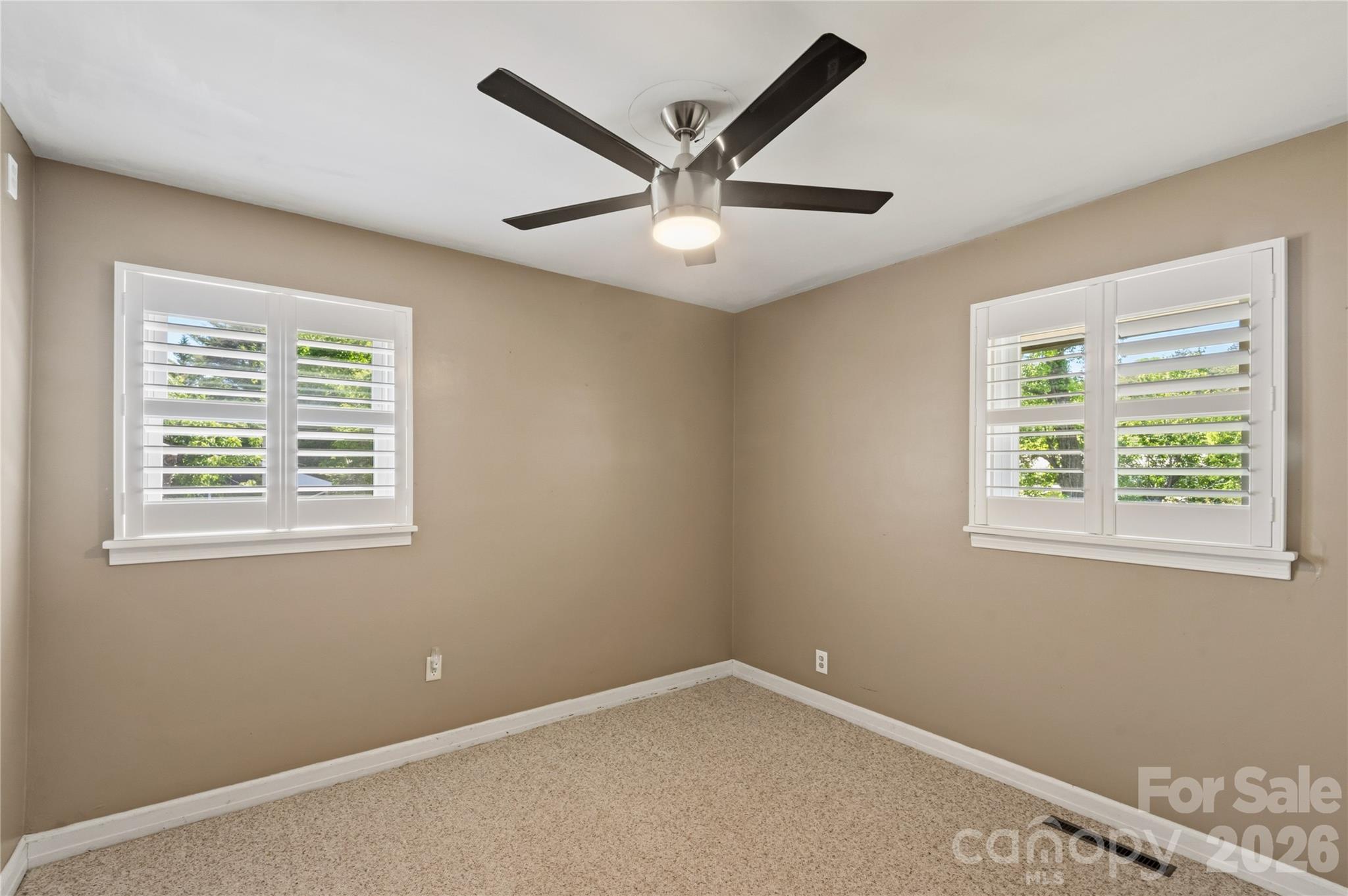 75 Hawthorne Drive Brevard NC 28712