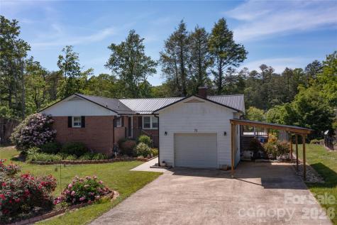 75 Hawthorne Drive Brevard NC 28712