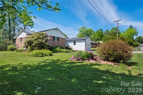 75 Hawthorne Drive Brevard NC 28712
