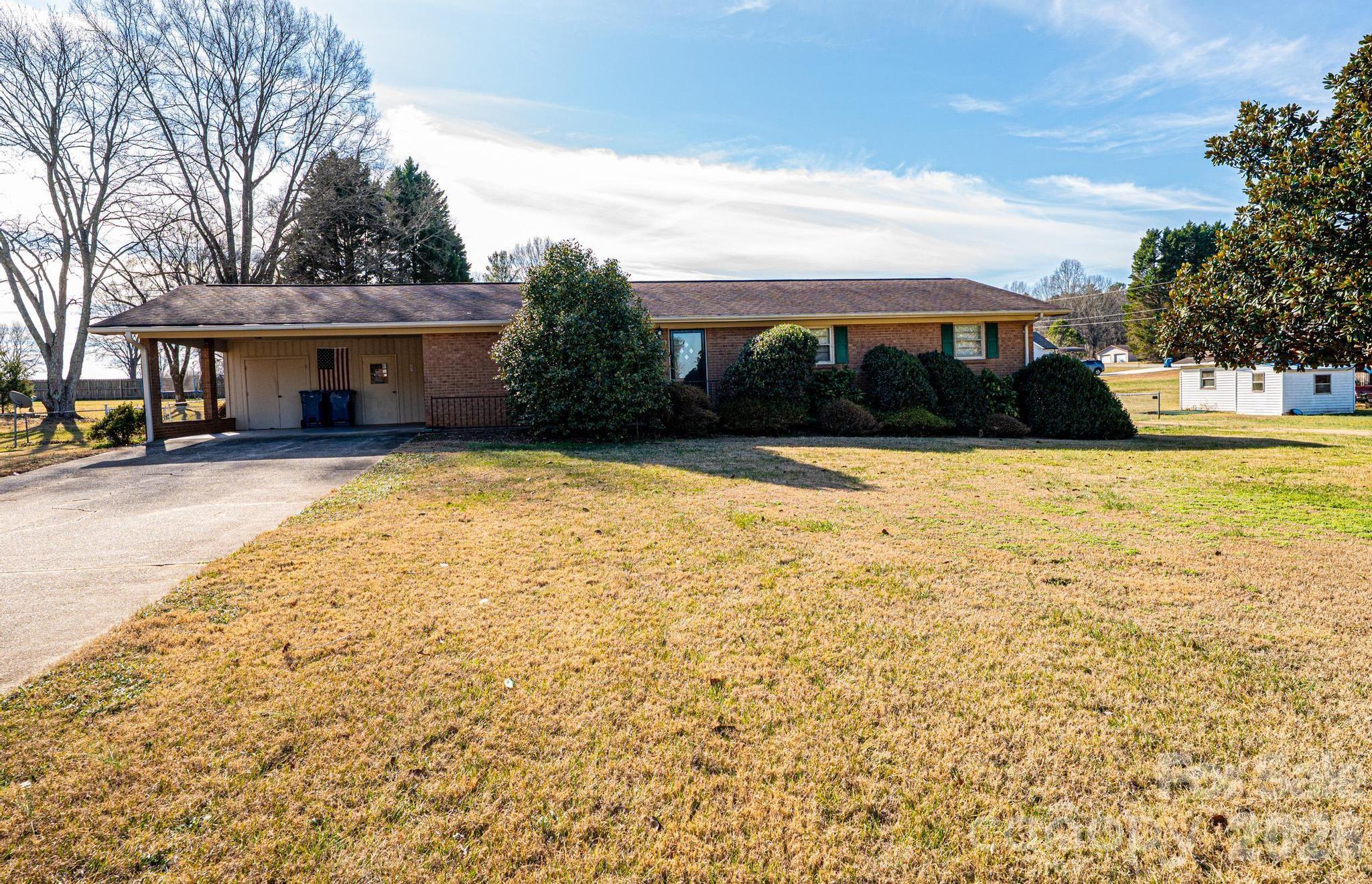 2347 Plainfield Drive Conover NC 28613
