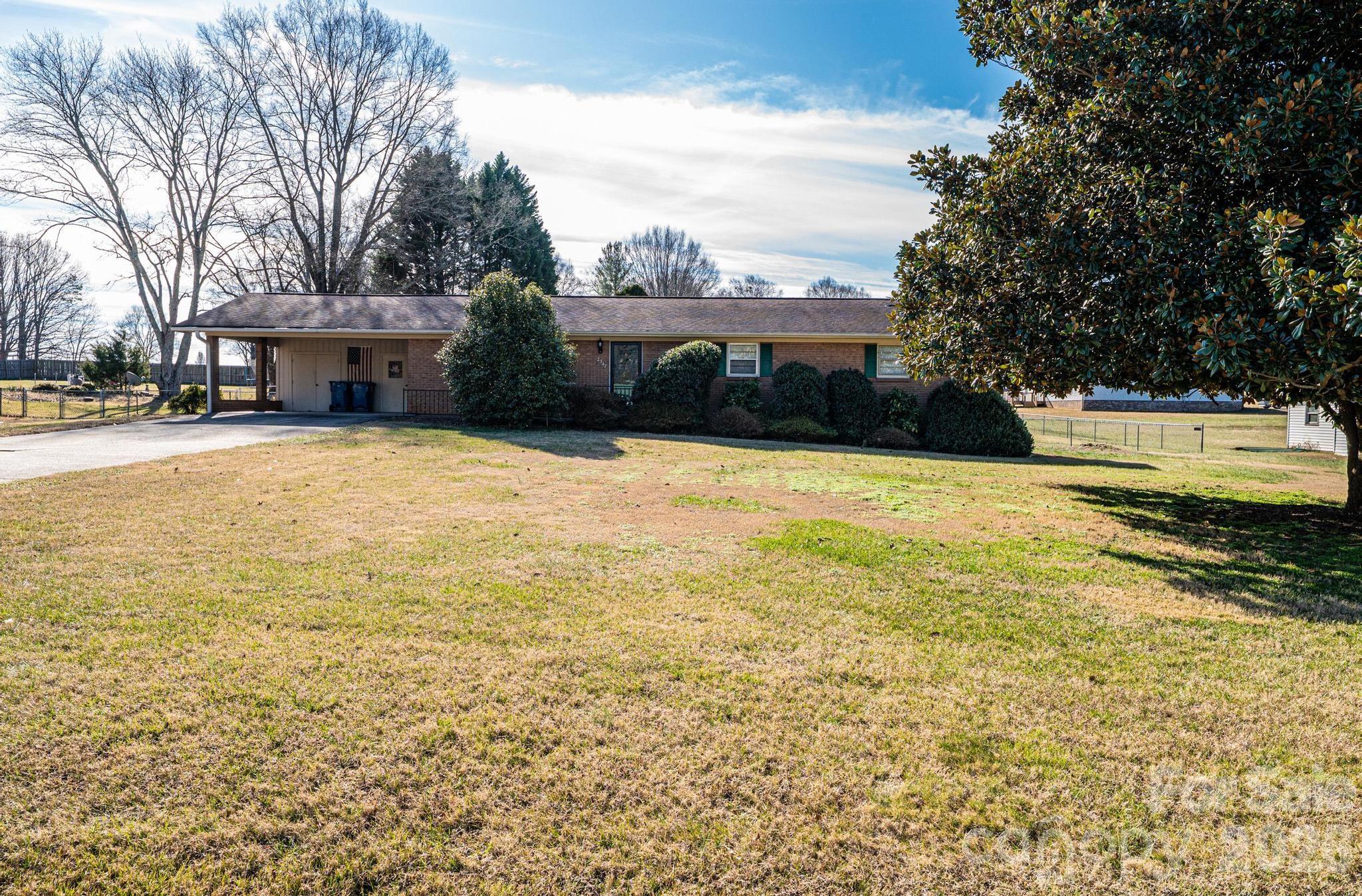 2347 Plainfield Drive Conover NC 28613