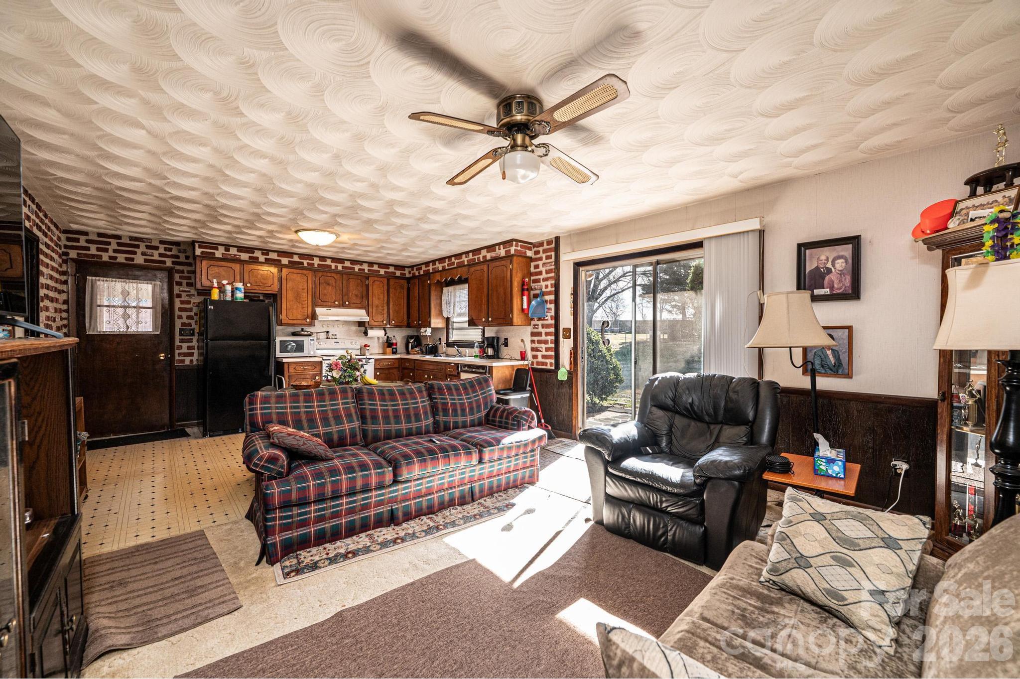 2347 Plainfield Drive Conover NC 28613