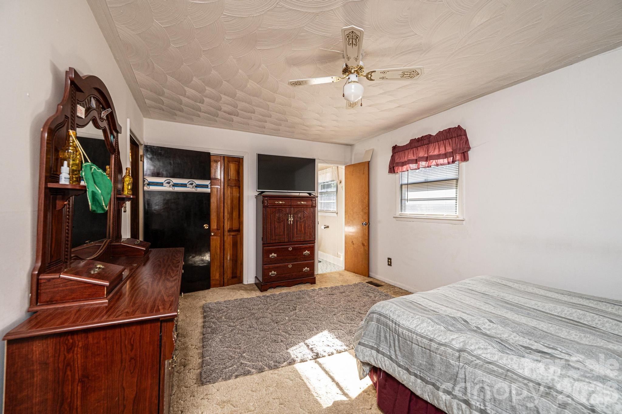 2347 Plainfield Drive Conover NC 28613