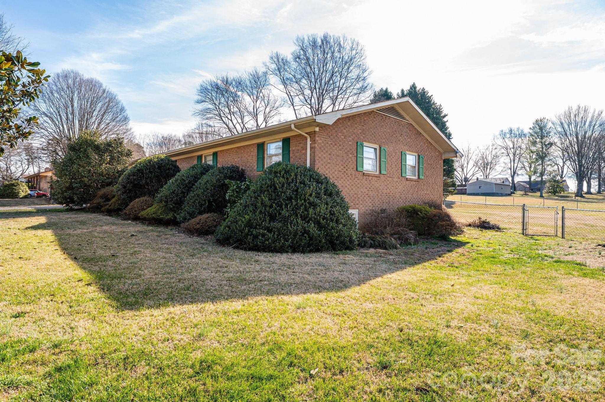 2347 Plainfield Drive Conover NC 28613