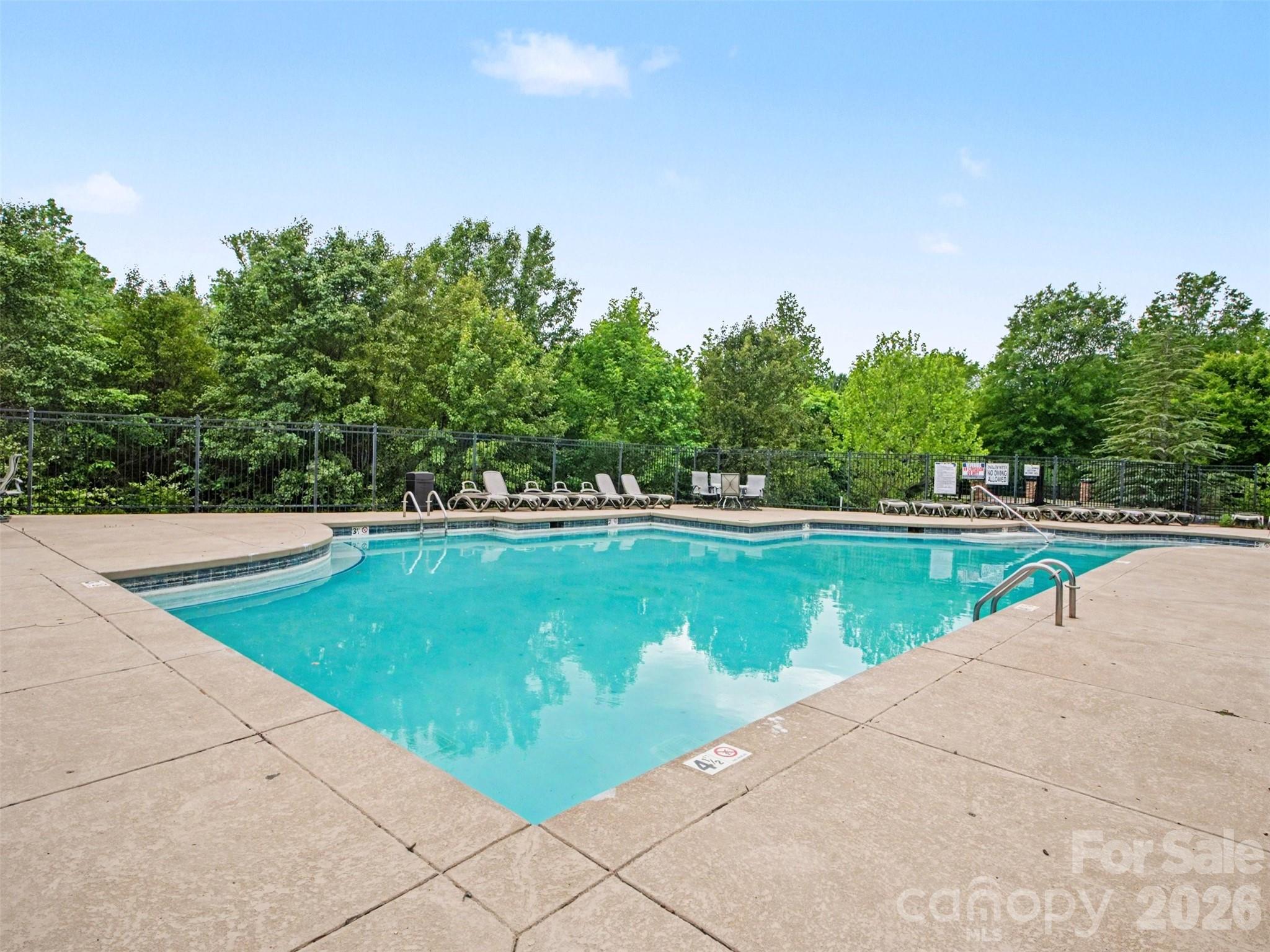 9639 Turning Wheel Drive Charlotte NC 28214